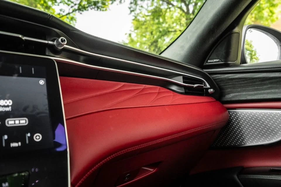 2023 Maserati Grecale - Image 12 of 15