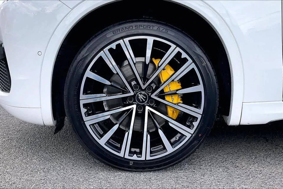 2023 Maserati Grecale - Image 6 of 20