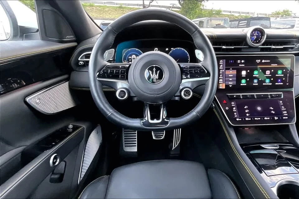 2023 Maserati Grecale - Image 12 of 20