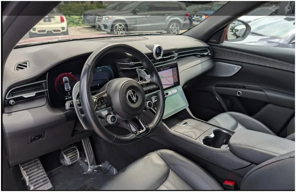 2023 Maserati Grecale - Image 6 of 8