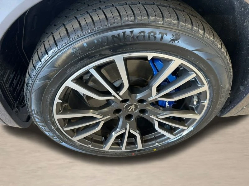 2023 Maserati Grecale - Image 9 of 19