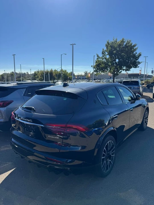 2023 Maserati Grecale - Image 6 of 8