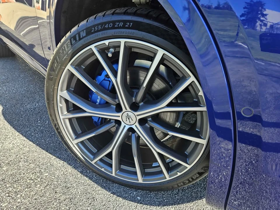 2023 Maserati Grecale - Image 2 of 17