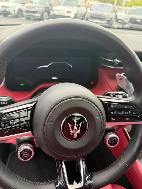 2023 Maserati Grecale - Image 6 of 11