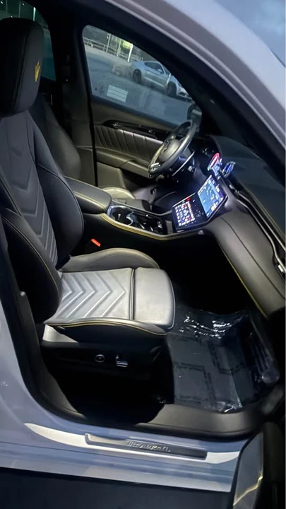 2023 Maserati Grecale - Image 5 of 13