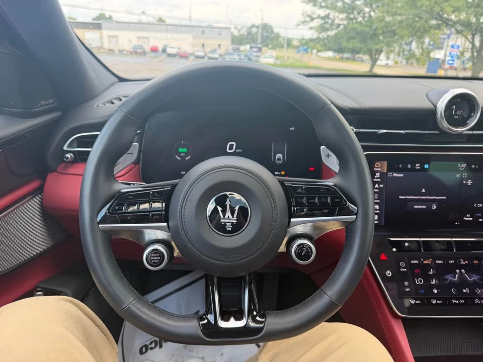 2023 Maserati Grecale - Image 15 of 15