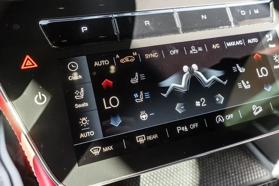 2023 Maserati Grecale - Image 8 of 20