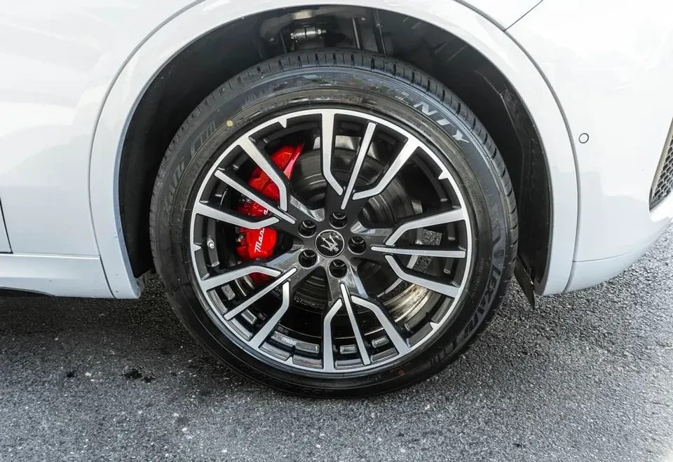 2023 Maserati Grecale - Image 3 of 20