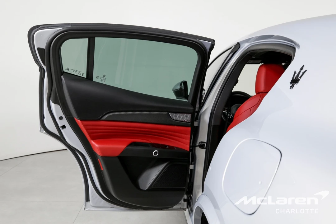 2023 Maserati Grecale - Image 16 of 21