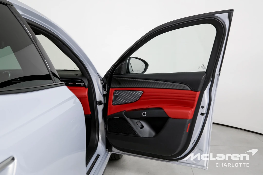 2023 Maserati Grecale - Image 26 of 31