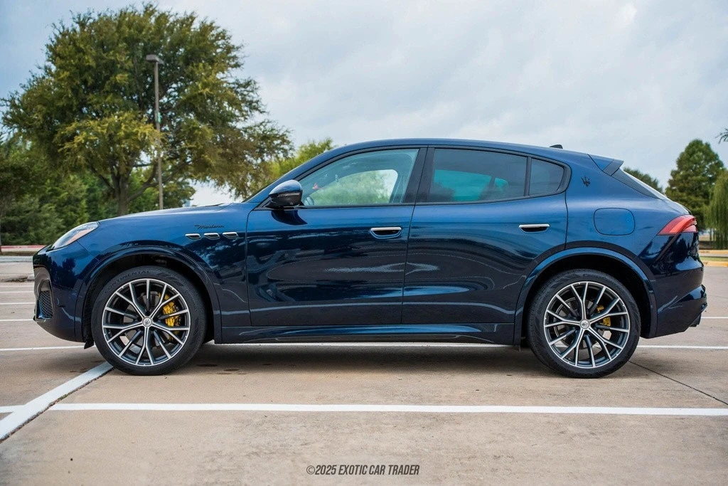 2023 Maserati Grecale - Image 3 of 12