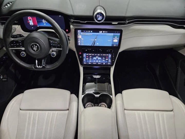 2023 Maserati Grecale - Image 7 of 17