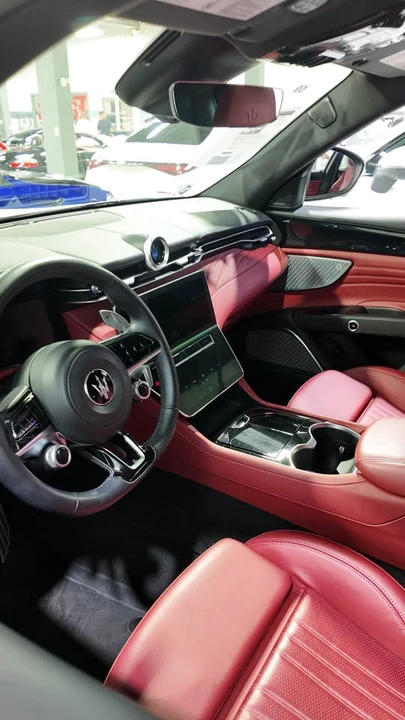 2023 Maserati Grecale - Image 3 of 3