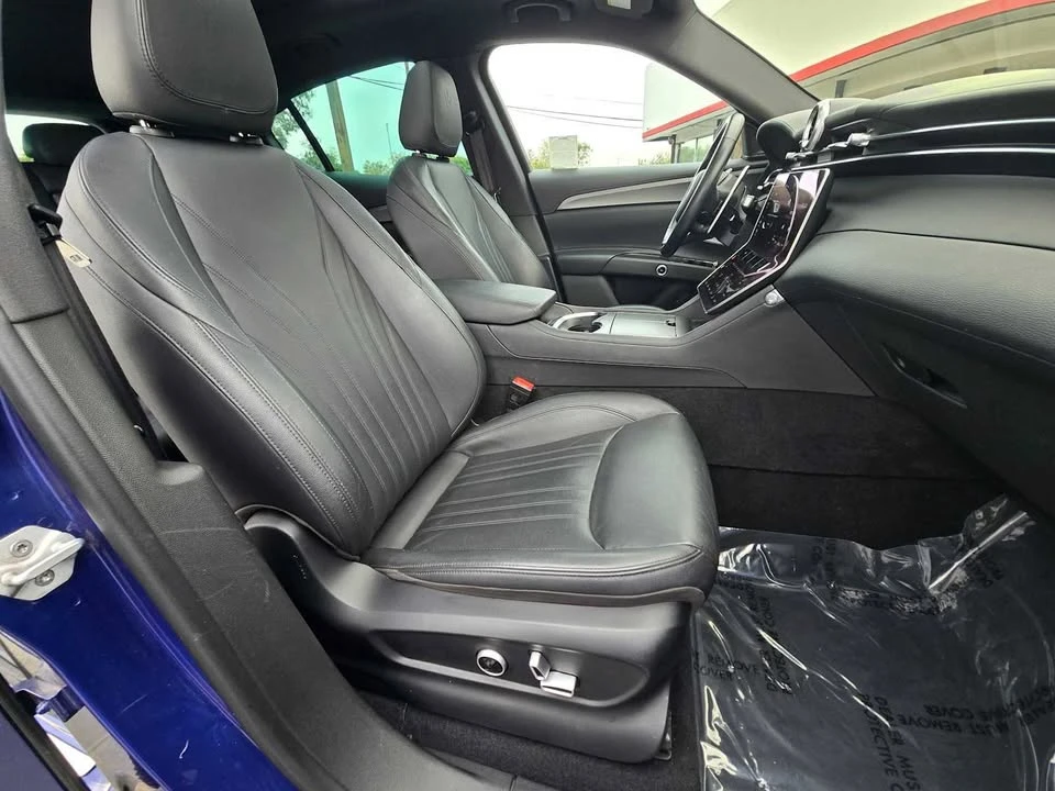 2023 Maserati Grecale - Image 11 of 20