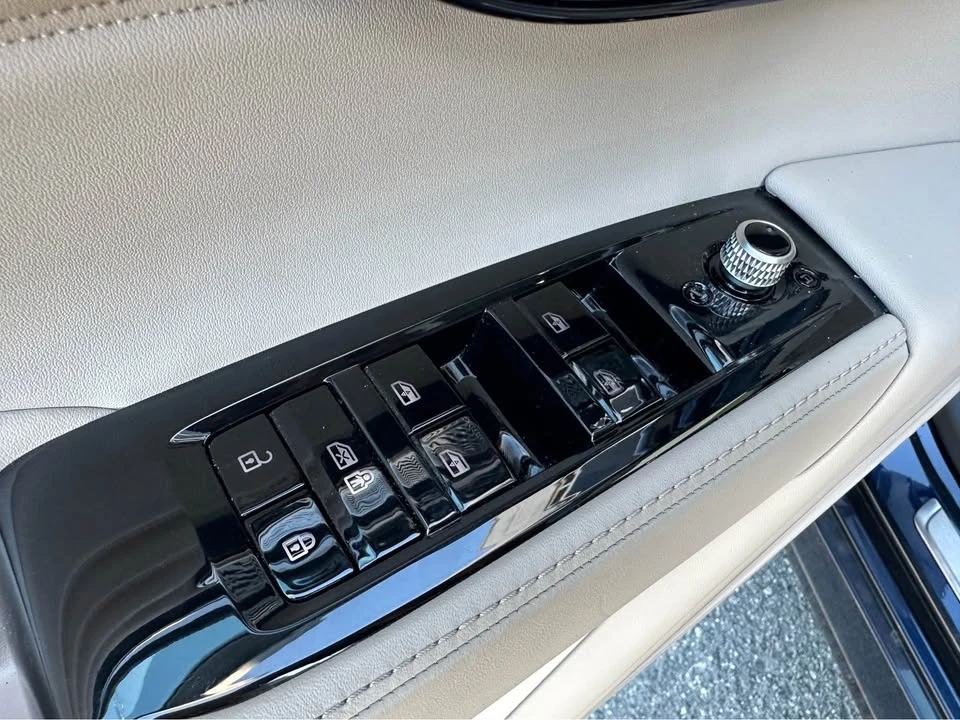 2023 Maserati Grecale - Image 9 of 20