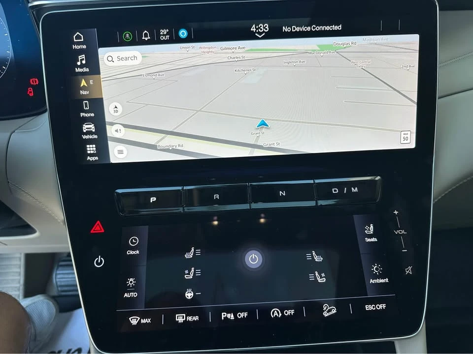 2023 Maserati Grecale - Image 16 of 20