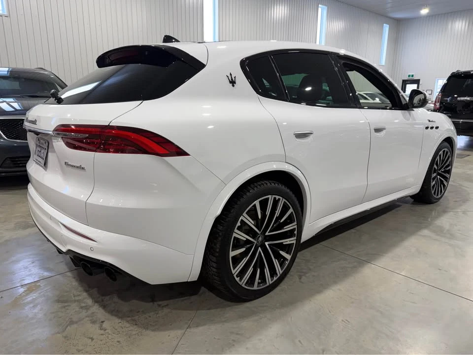 2023 Maserati Grecale - Image 3 of 20