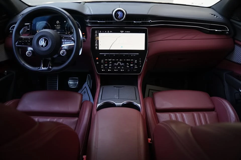2023 Maserati Grecale - Image 16 of 20