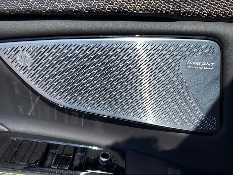 2023 Maserati Grecale - Image 9 of 12