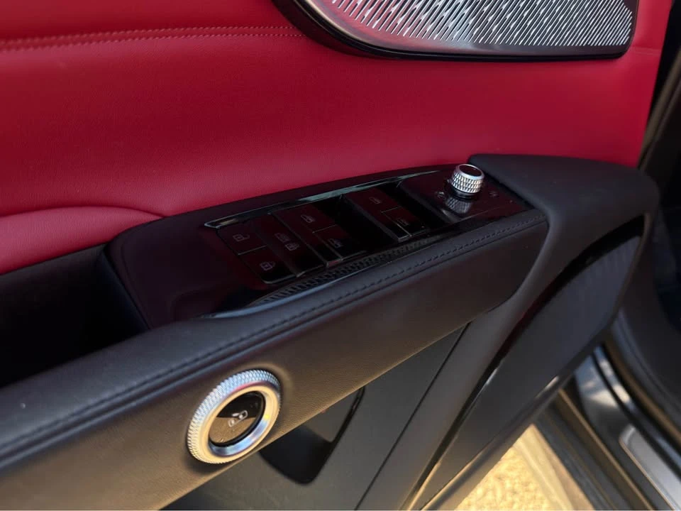 2023 Maserati Grecale - Image 14 of 18