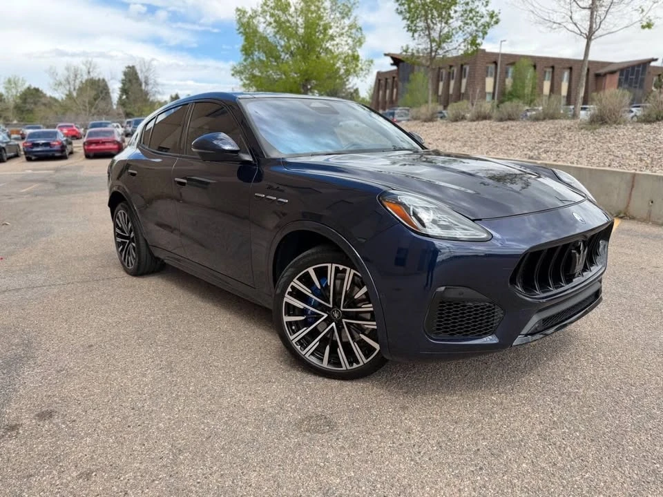 2023 Maserati Grecale - Image 2 of 20