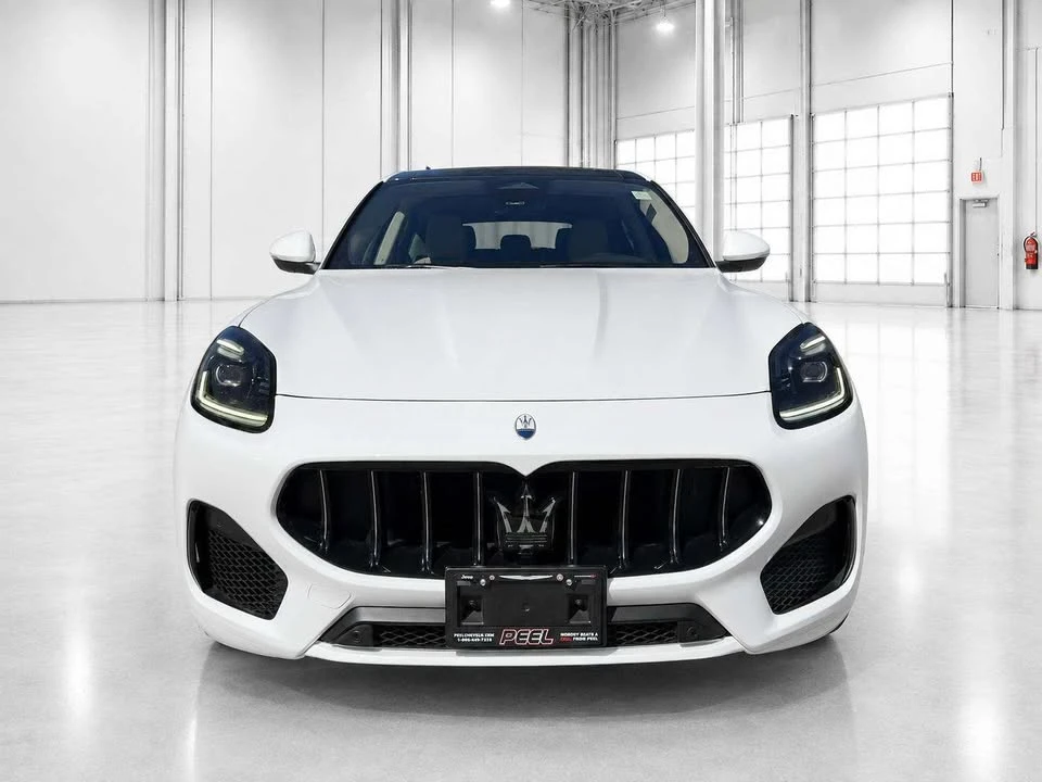 2023 Maserati Grecale - Image 2 of 20