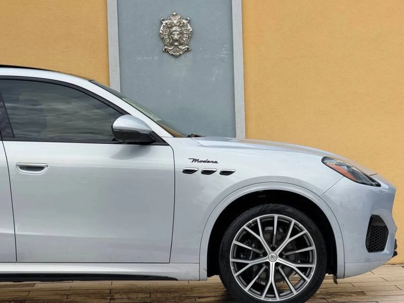 2023 Maserati Grecale - Image 14 of 19