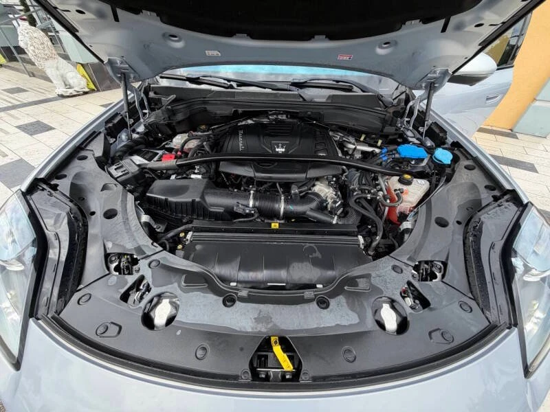 2023 Maserati Grecale - Image 17 of 19