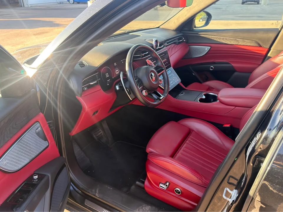 2023 Maserati Grecale - Image 13 of 18