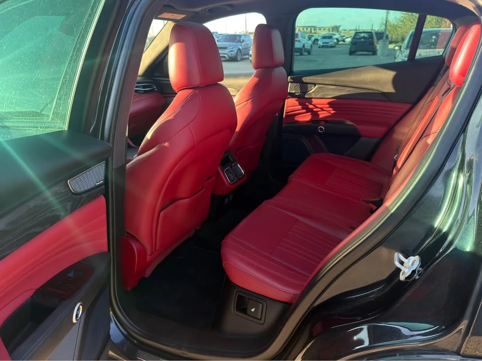 2023 Maserati Grecale - Image 7 of 18