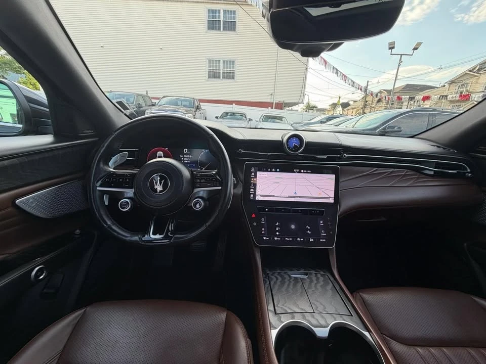 2023 Maserati Grecale - Image 16 of 20