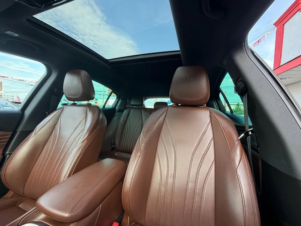 2023 Maserati Grecale - Image 14 of 20