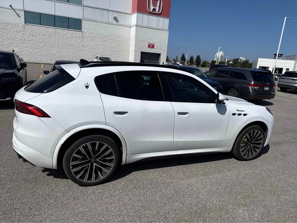 2023 Maserati Grecale - Image 3 of 12