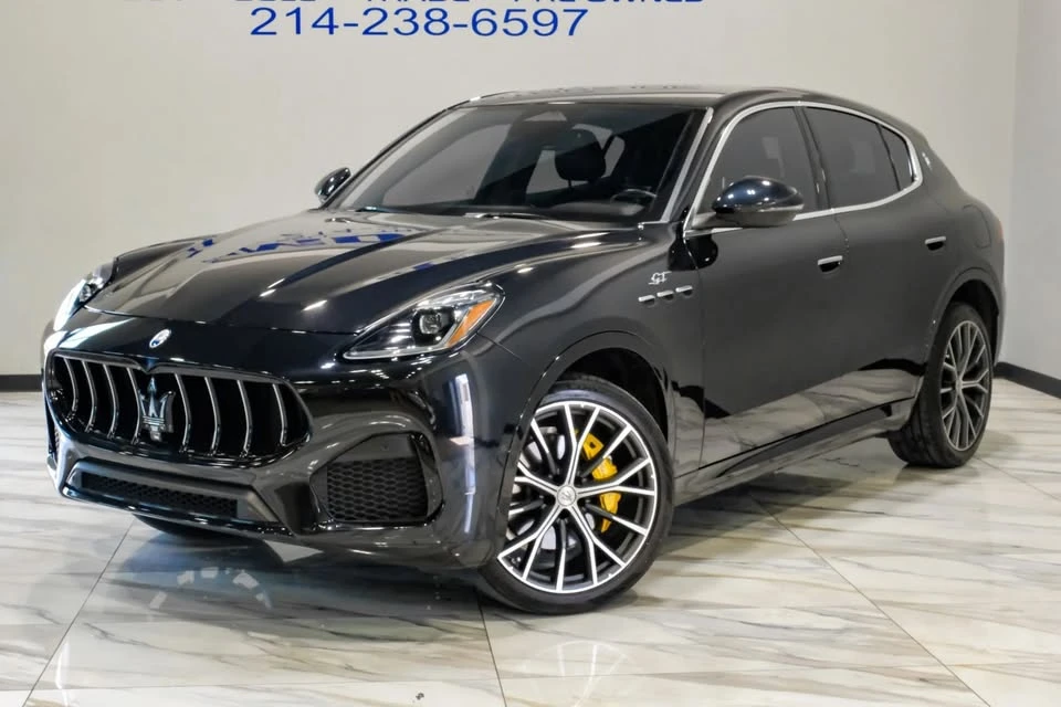 2023 Maserati Grecale - Image 2 of 20