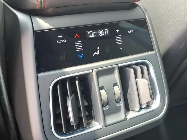 2023 Maserati Grecale - Image 16 of 20