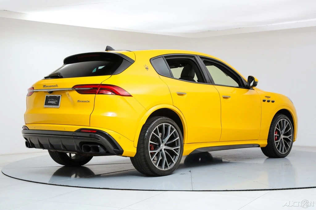 2023 Maserati Grecale - Image 5 of 21