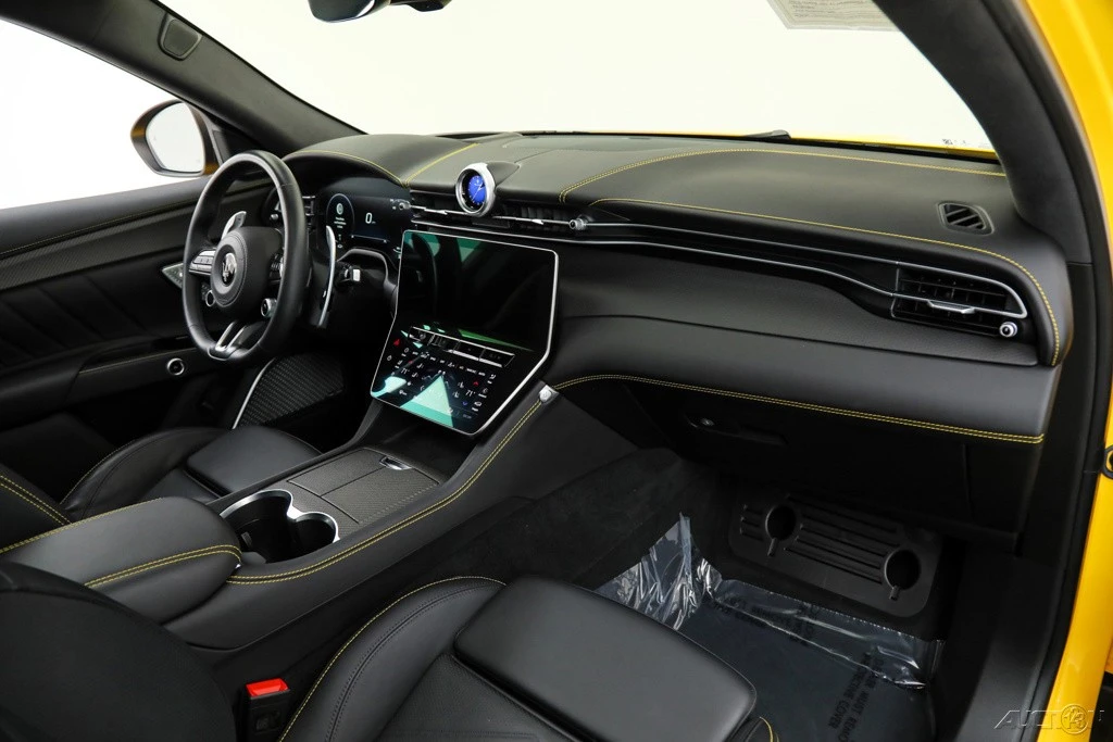 2023 Maserati Grecale - Image 11 of 21
