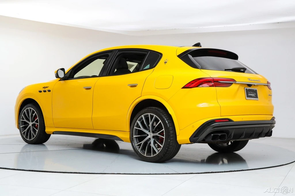 2023 Maserati Grecale - Image 3 of 21