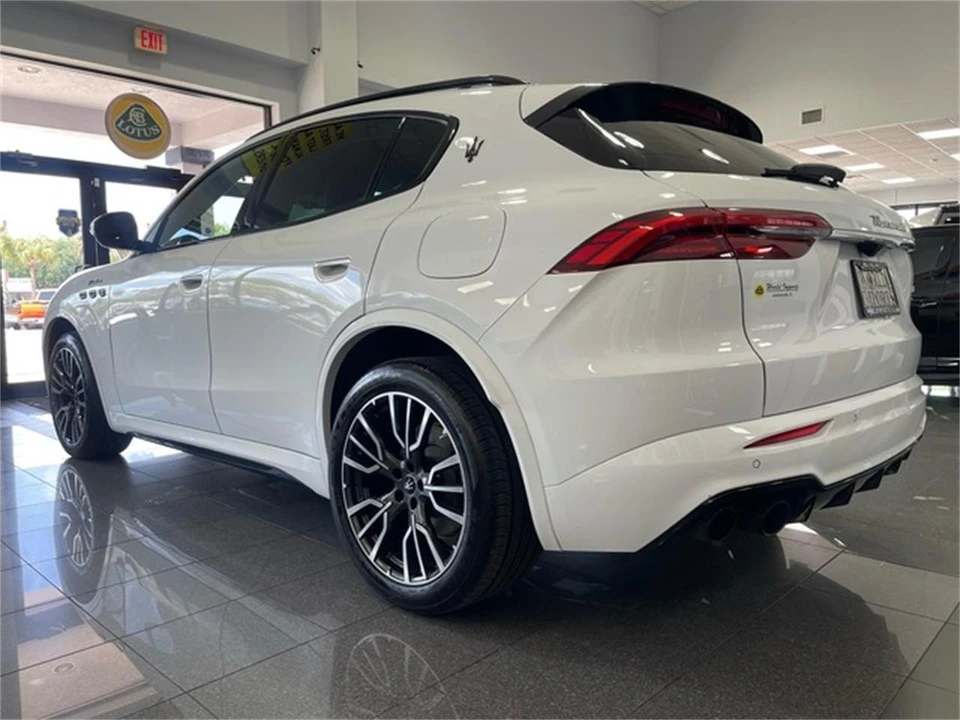 2023 Maserati Grecale - Image 3 of 31