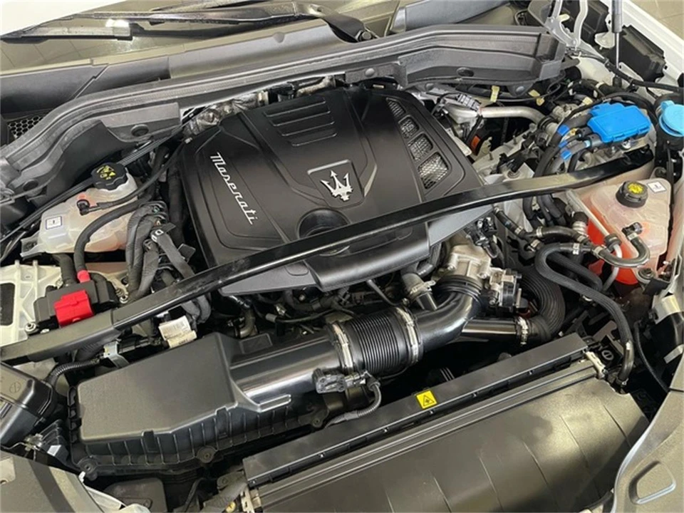 2023 Maserati Grecale - Image 21 of 31