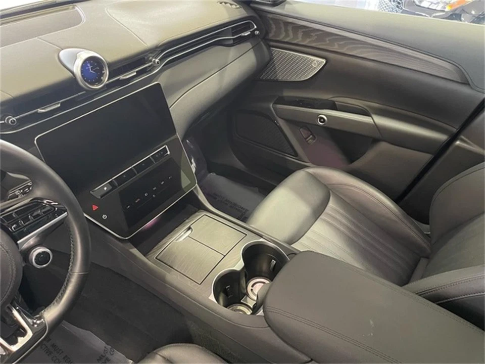 2023 Maserati Grecale - Image 29 of 31