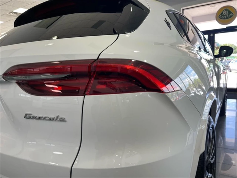 2023 Maserati Grecale - Image 18 of 31