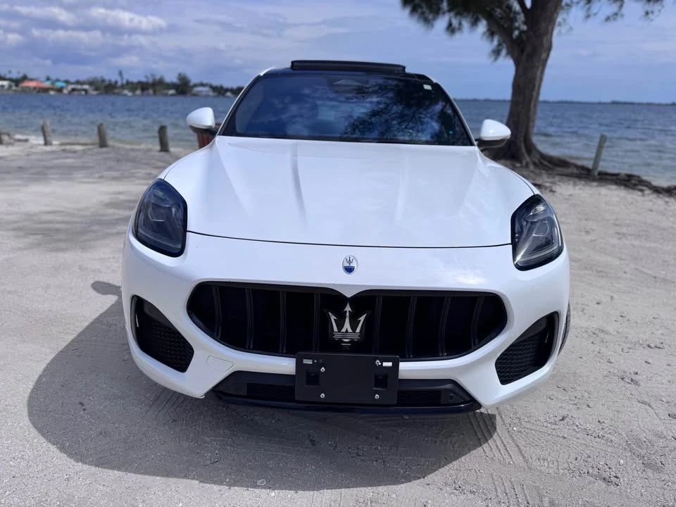 2023 Maserati Grecale - Image 2 of 9