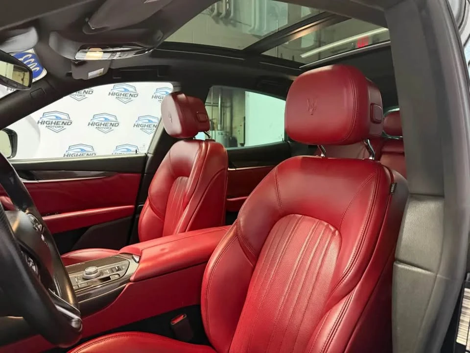 2023 Maserati Levante - Image 10 of 20