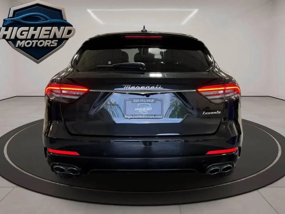 2023 Maserati Levante - Image 4 of 20