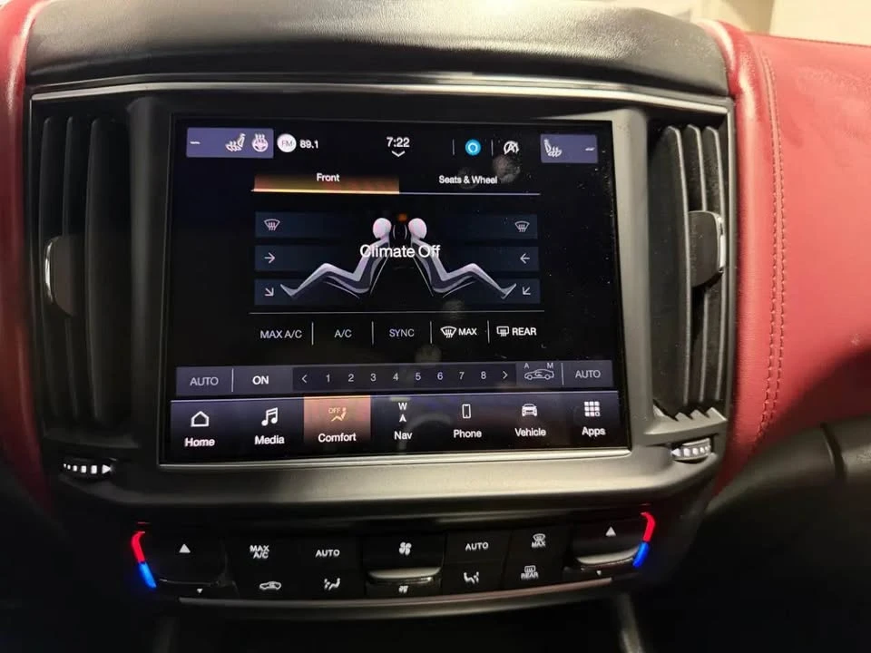 2023 Maserati Levante - Image 15 of 20