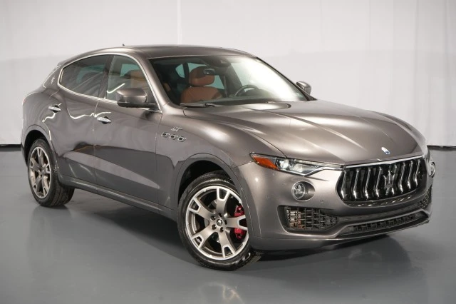 2023 Maserati Levante - Image 10 of 31