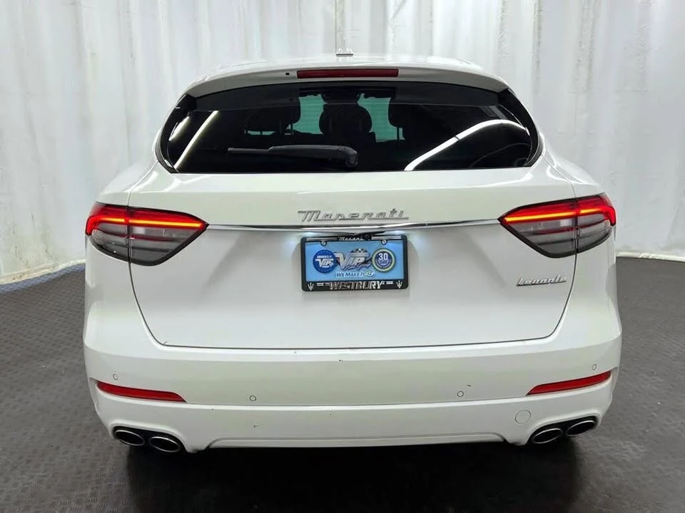 2023 Maserati Levante Modena - Image 6 of 20