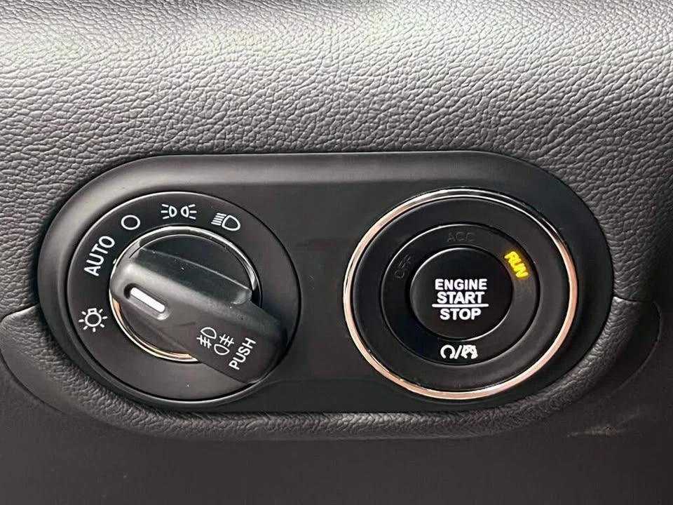 2023 Maserati Levante Modena - Image 16 of 20
