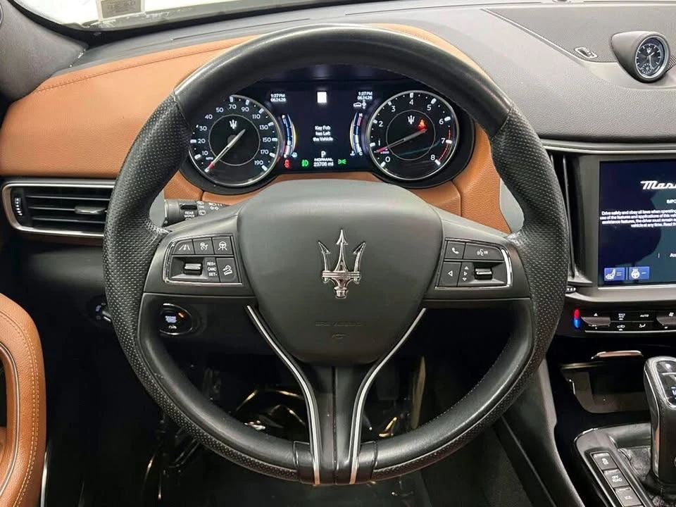 2023 Maserati Levante Modena - Image 10 of 20